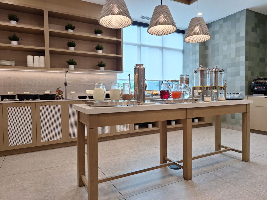 ハイアットプレイスモントリオールエアポートの朝食ブッフェキッチン