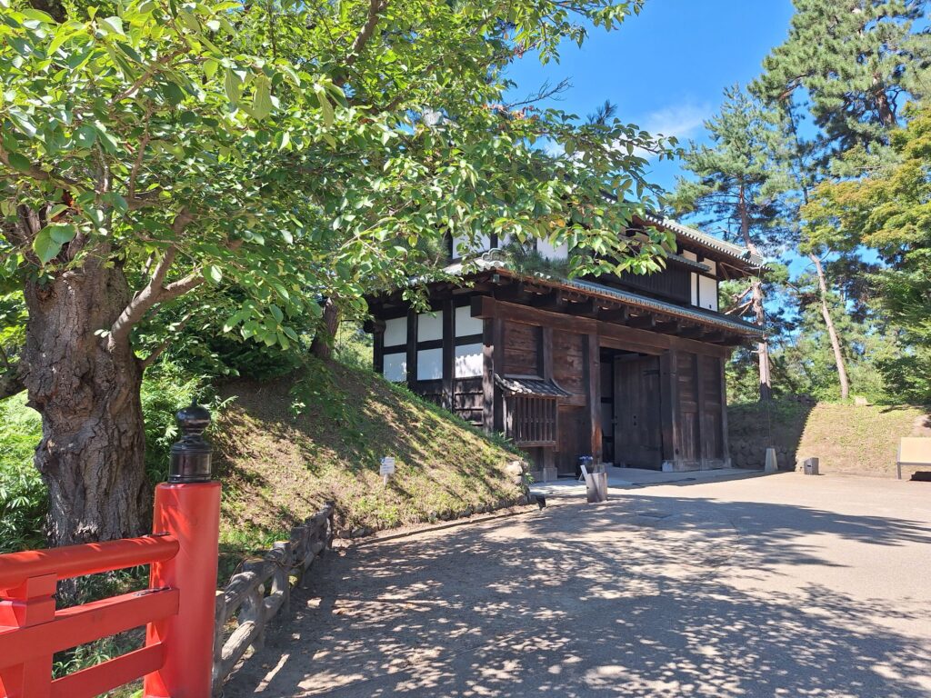 弘前城(弘前公園)