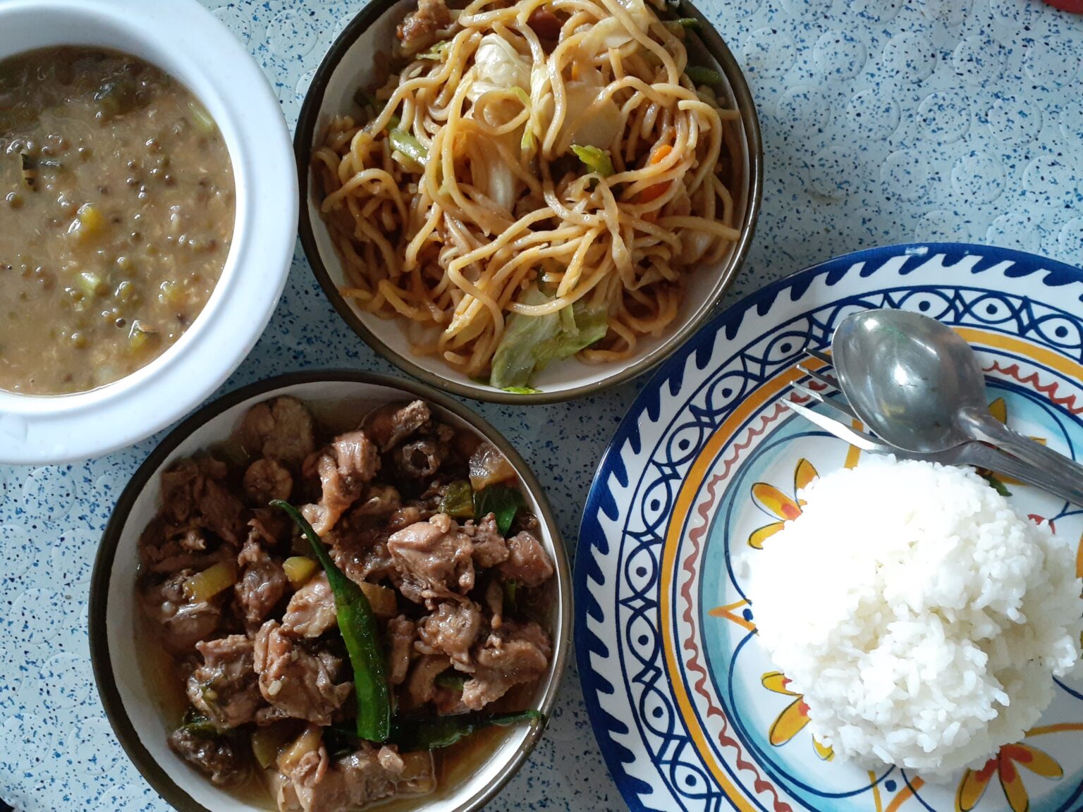 What to Eat in the Philippines during your Trip? | Mai and Chris Travel