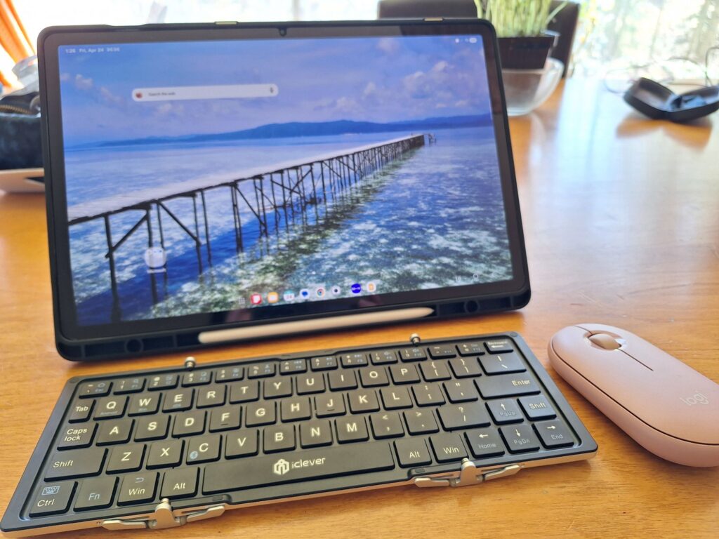 Samsung tablet, Pebble Mouse 2 and iClever foldable keyboard 