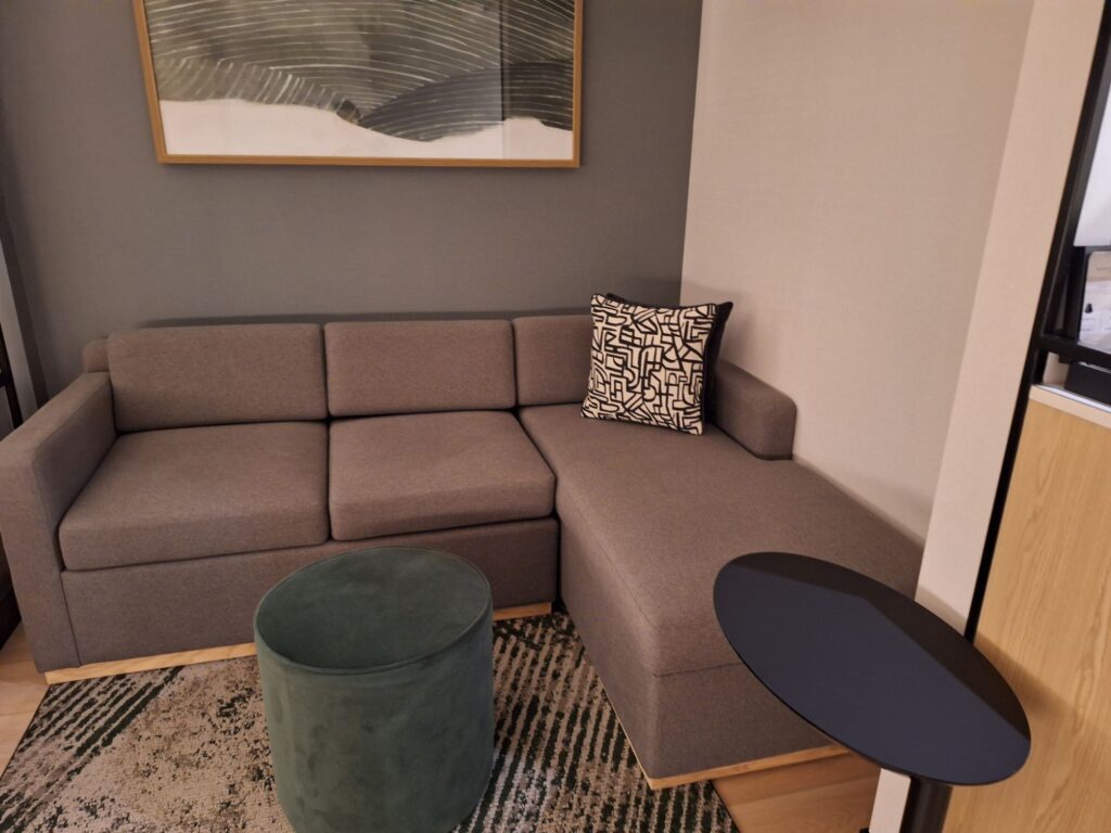 A cosy corner in the room of Hyatt place Montreal airport