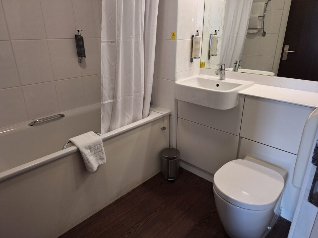 The bathroom in Premier Inn Cambridge East (Newmarket Road)