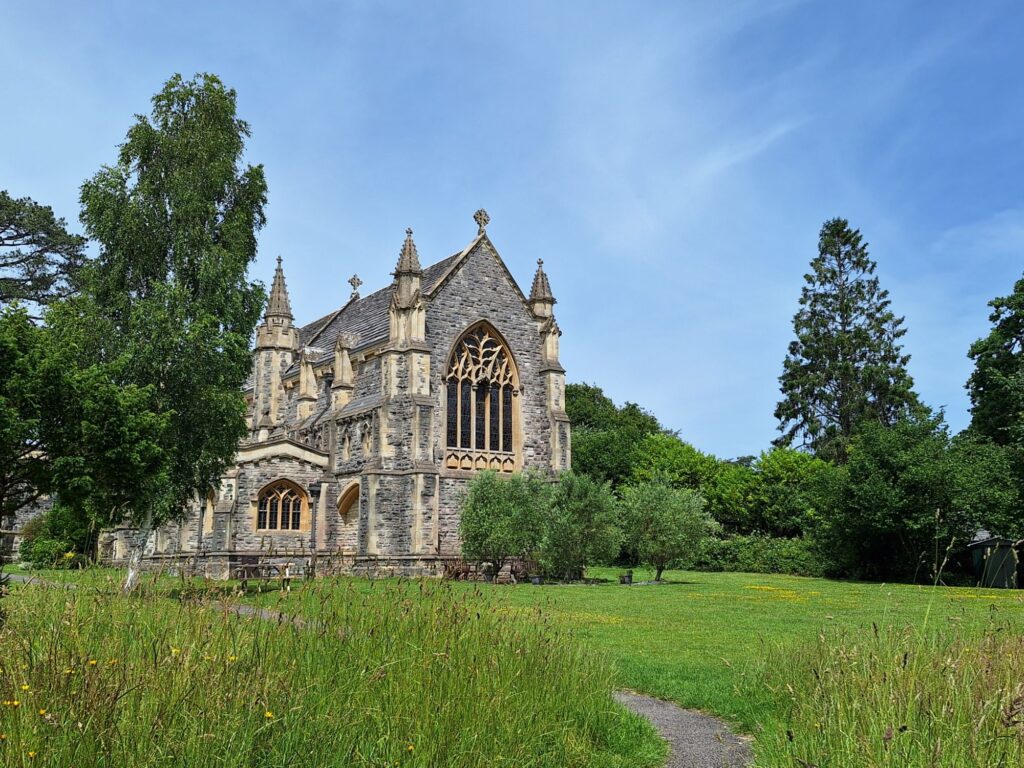 St Saviour's Church : Brockenhurst, New Forest, the UK 
