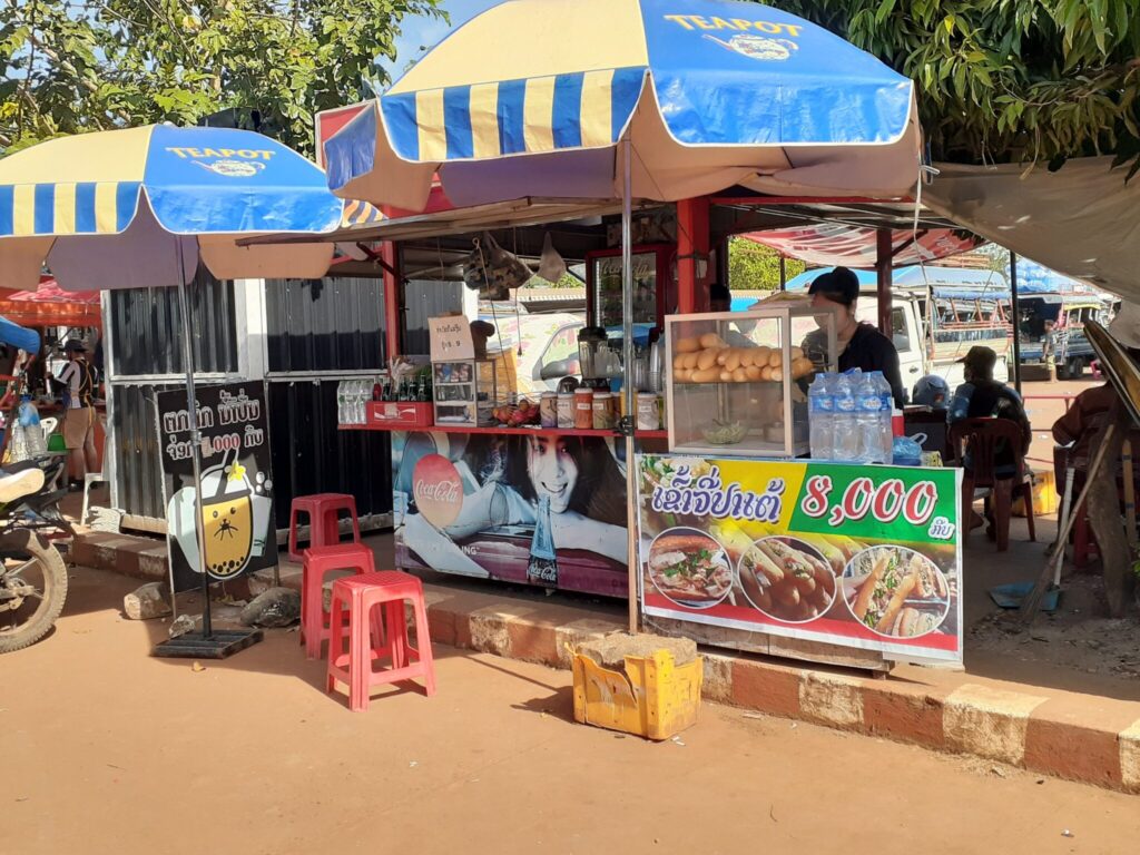 a sandwich shop in the bus terminal