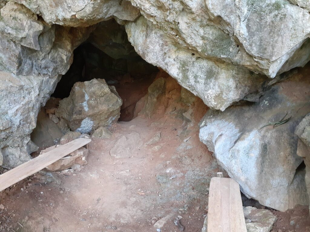 Entrance to the cave