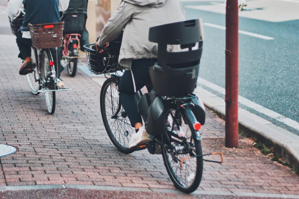 Mamachari bicycles on the sidewalk
