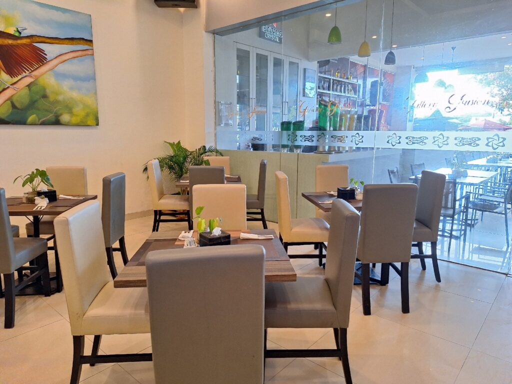 Dining area indoor in Vega Hotel Sorong