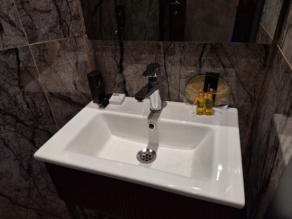 Washbasin in Heaven Premium Hotel Istanbul Airport