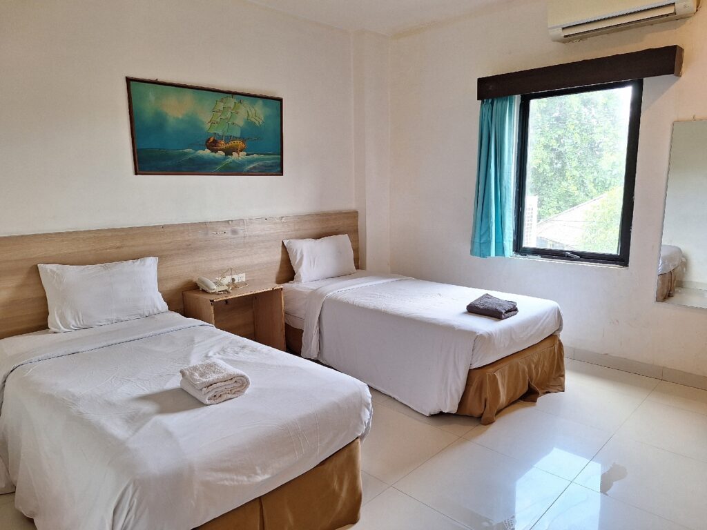 A twin room in Waigo Splash Hotel Sorong