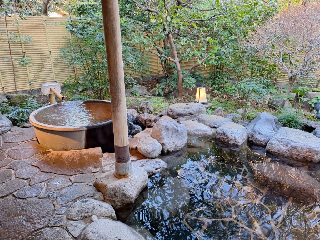 Japanese Onsen (hit spring)