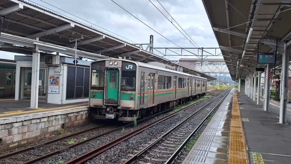 A train to Shiroishi from Fukushima 