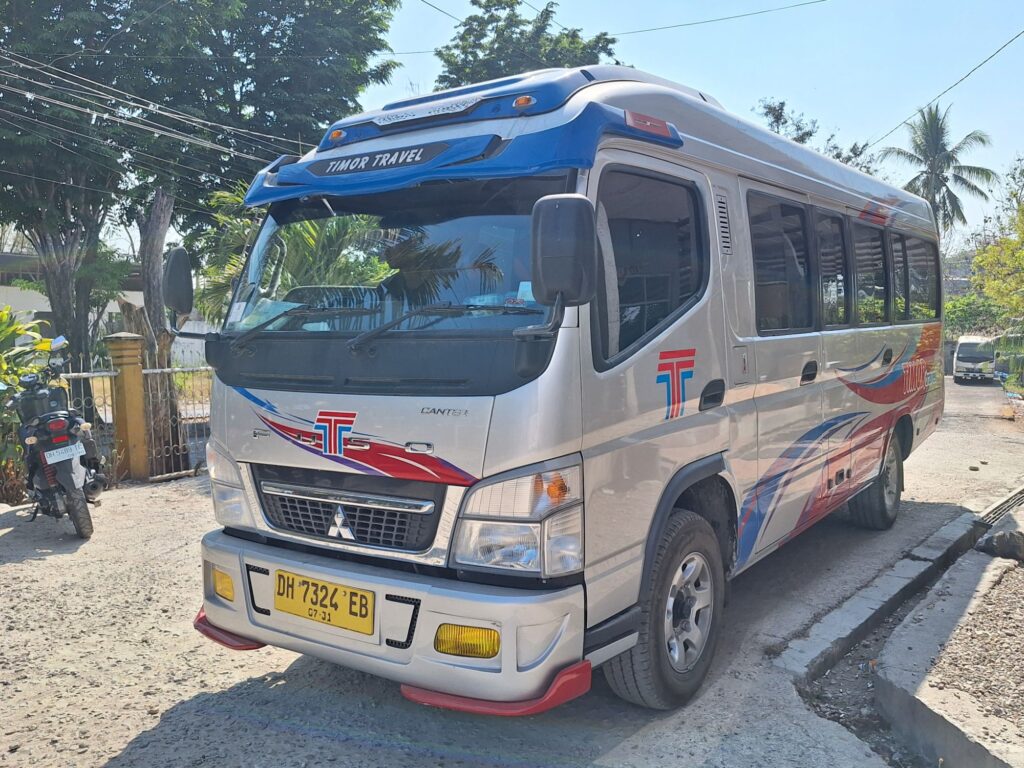 A bus from Atambua to Dili of Timor Travel 